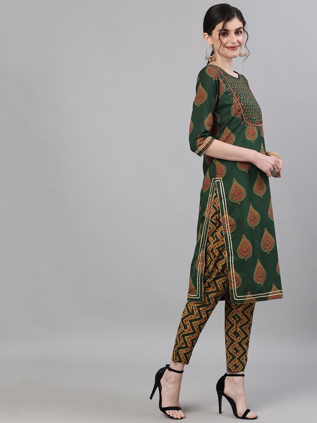 Ishin Women's Cotton Green Embellished Straight Kurta Trouser Dupatta Set