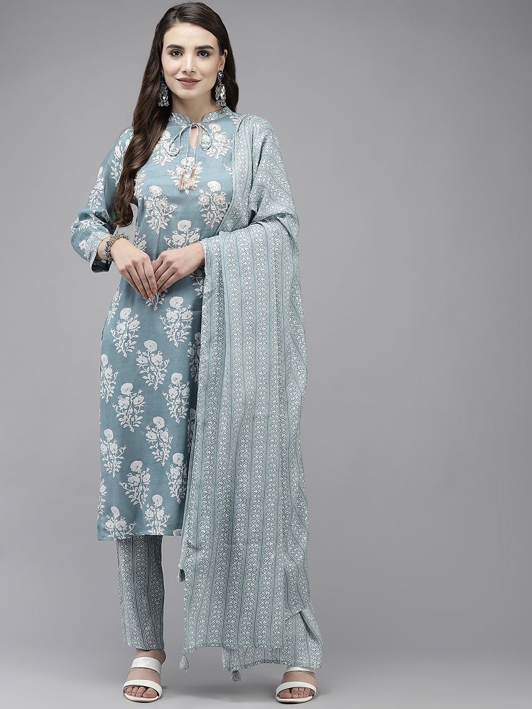 Ishin Women's Grey Zari Embroidered A-Line Kurta With Trouser & Dupatta