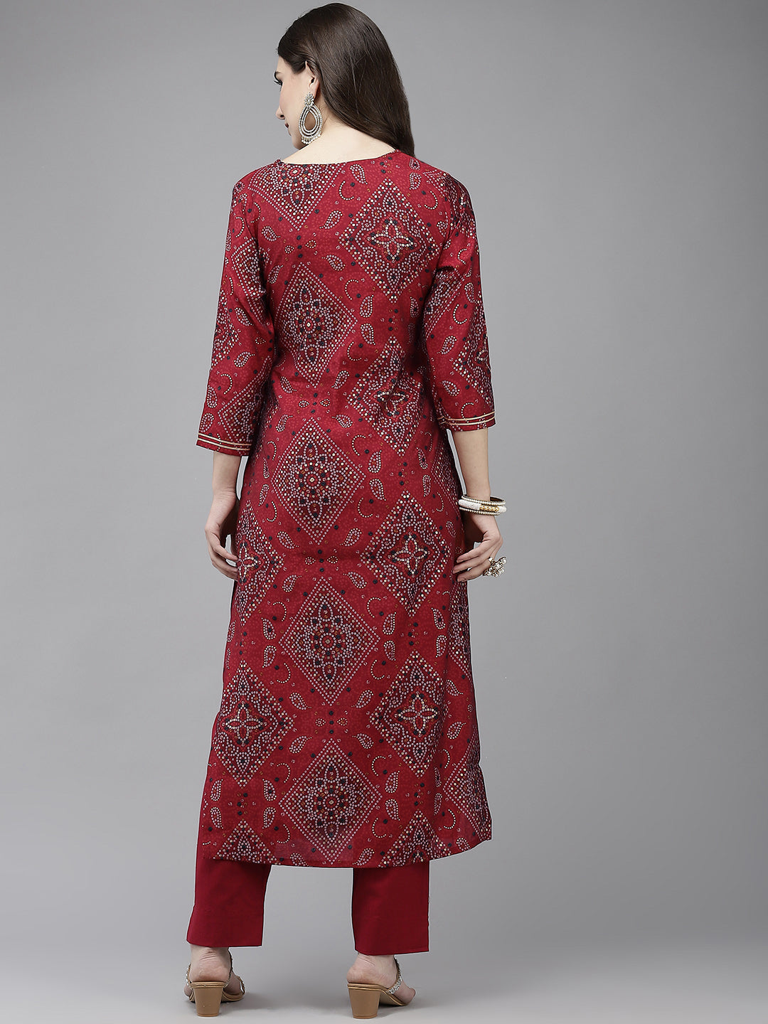 Ishin Women's Maroon Bandhani A-line Kurta with Trouser