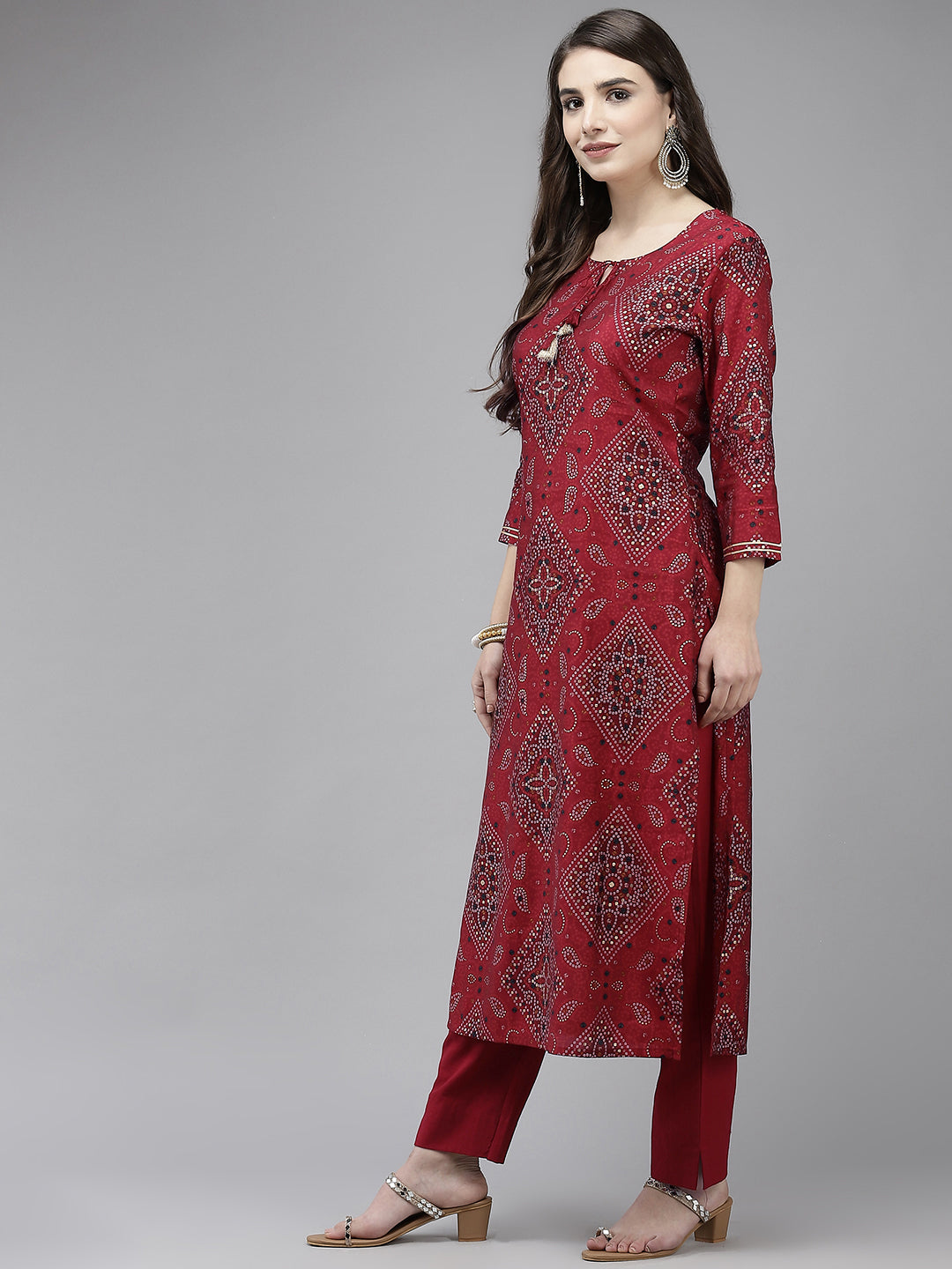 Ishin Women's Maroon Bandhani A-line Kurta with Trouser