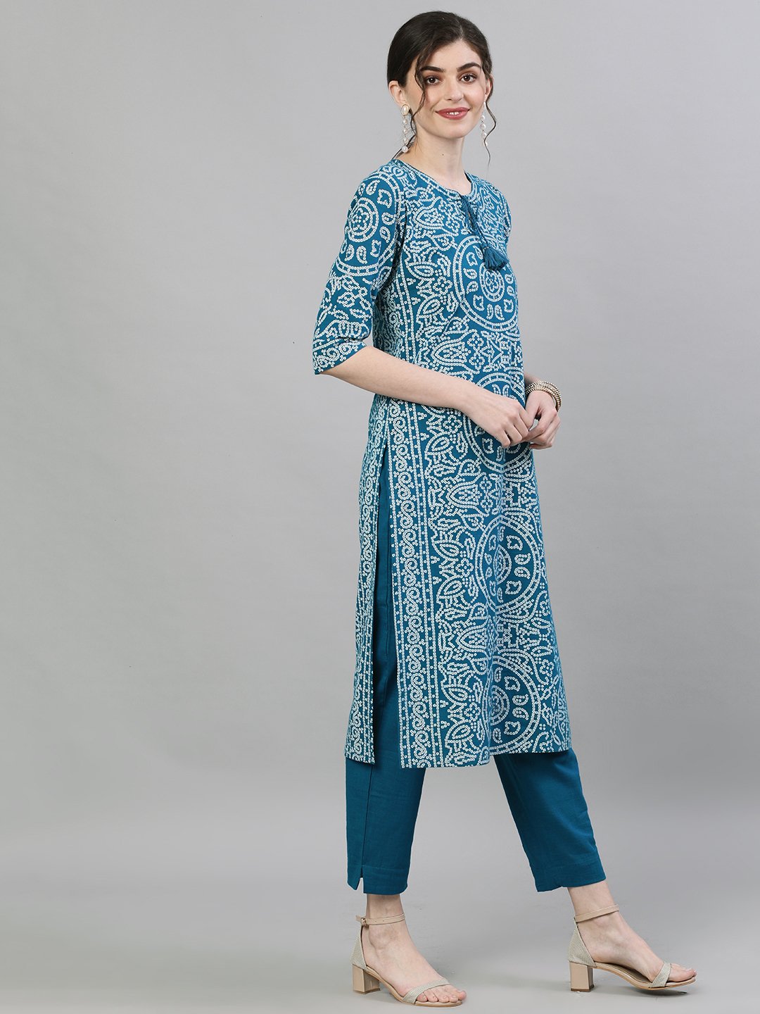 Ishin Women's Cotton Blue Bandhani Embellished Straight Kurta Trouser Set