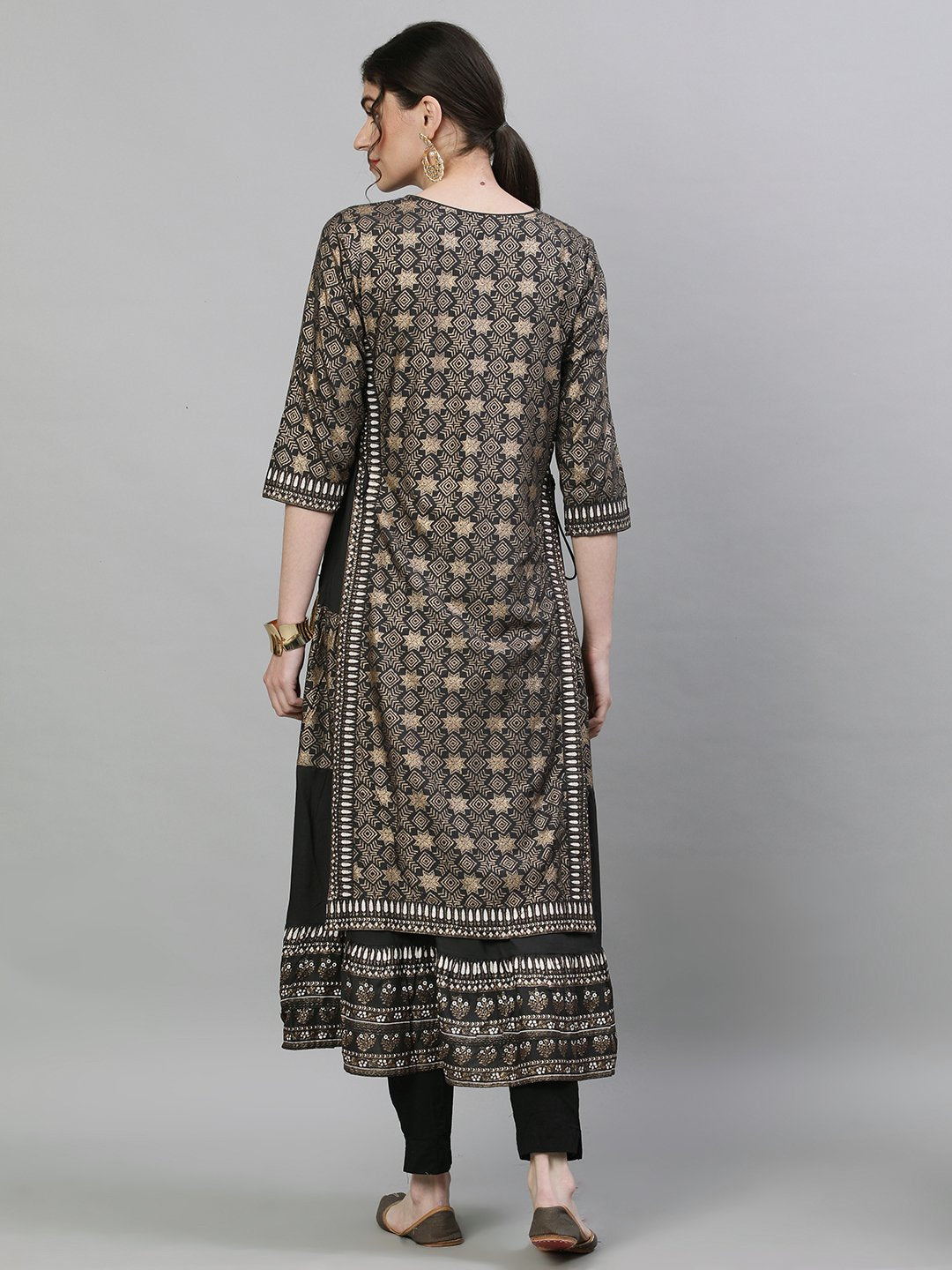 Ishin Women's Rayon Grey Embellished Layered Kurta