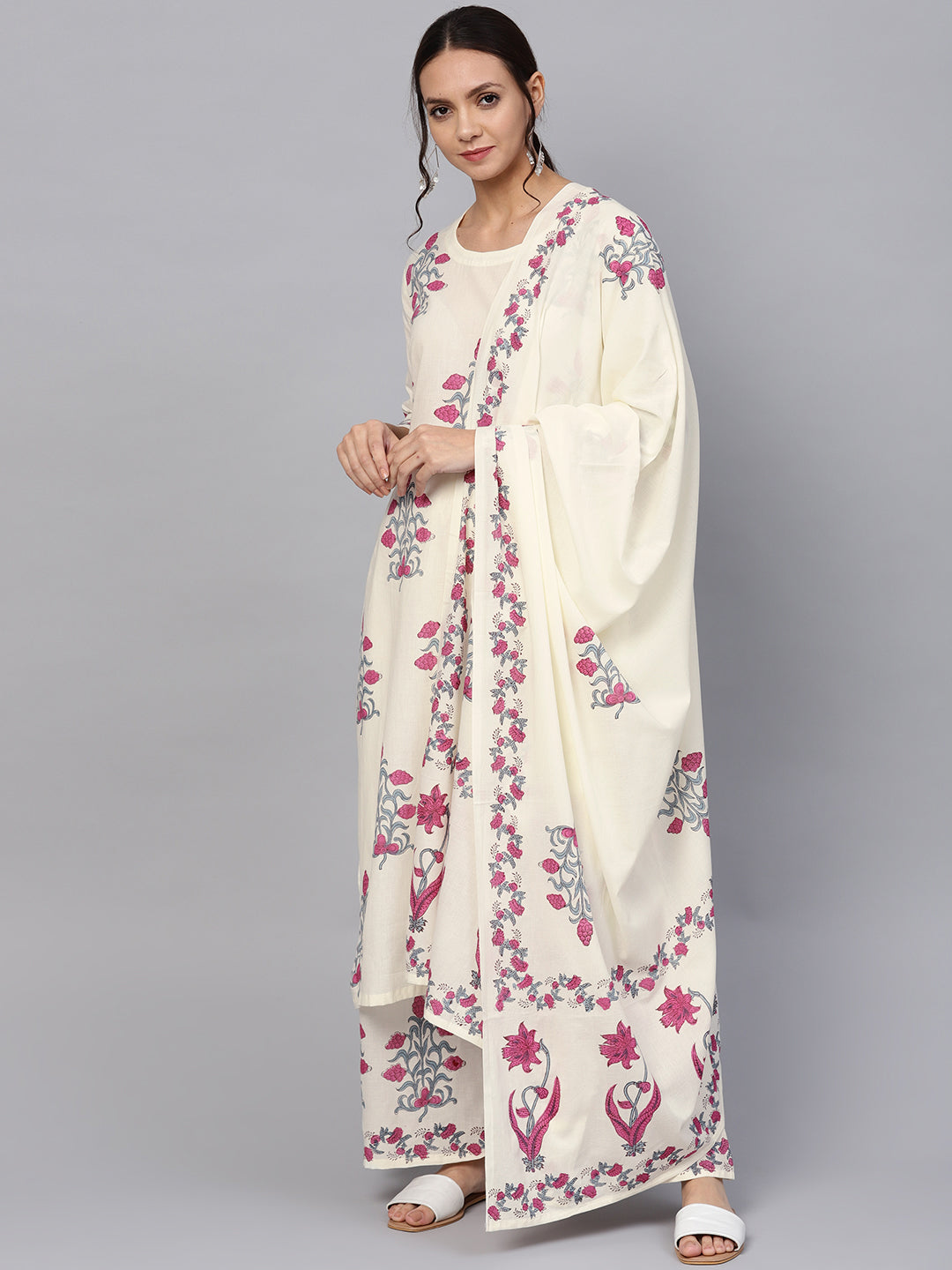 Ishin Women's Cotton White Printed A-Line Kurta Palazzo Dupatta Set