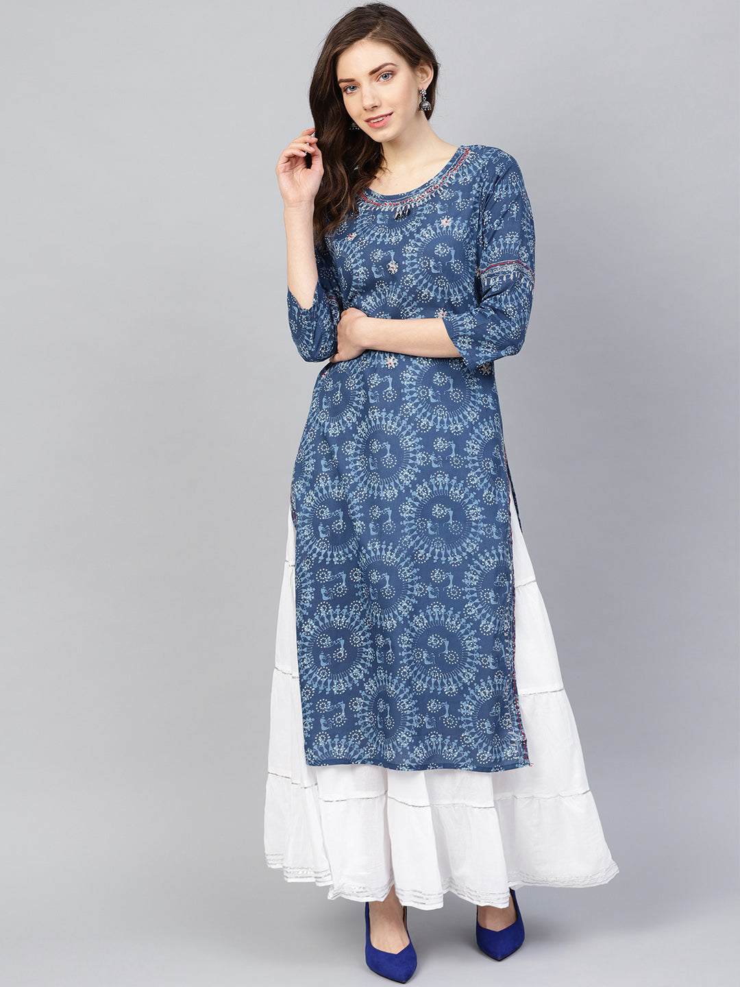 Ishin Women's Cotton Blue & White Embroidered A Line Kurta Skirt Set