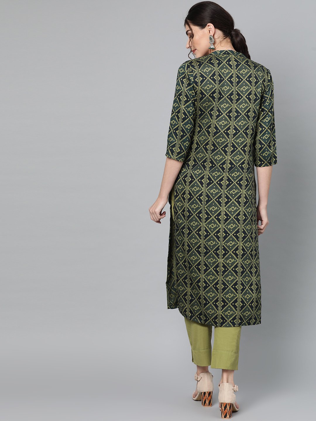 Ishin Women's Silk Blend Green Printed A-Line Kurta Trouser Set