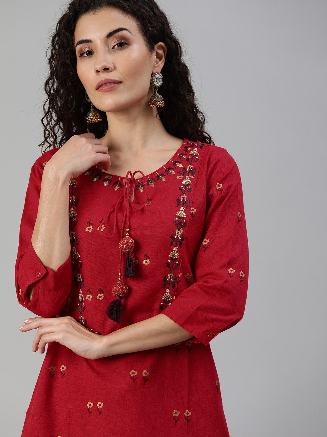 Ishin Women's Red Yoke Design A-Line Kurta