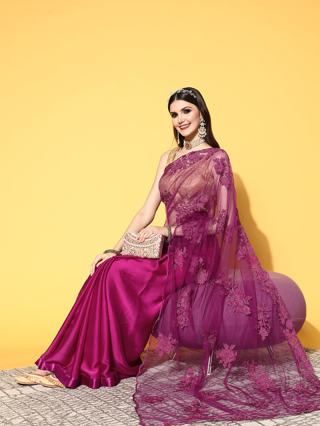 Ishin Women's Purple Floral Print Fashion Net Saree With Blouse Piece