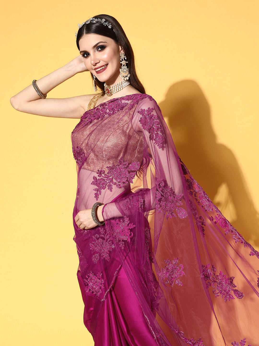 Ishin Women's Purple Floral Print Fashion Net Saree With Blouse Piece