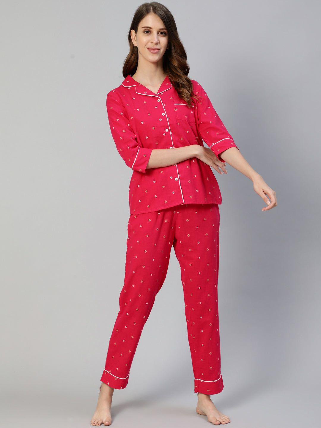 Ishin Women's Pink Pure Cotton Block Printed Night Suit